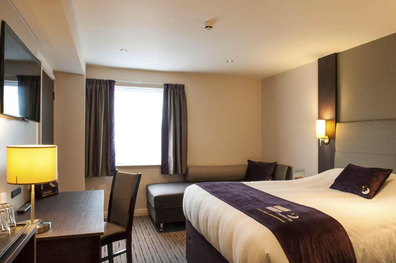 Premier Inn London Tottenham Hale Extérieur photo