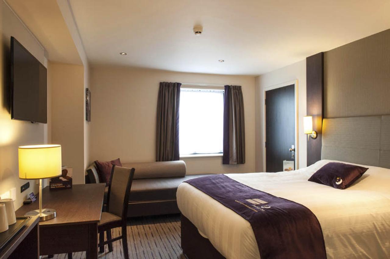 Premier Inn London Tottenham Hale Extérieur photo